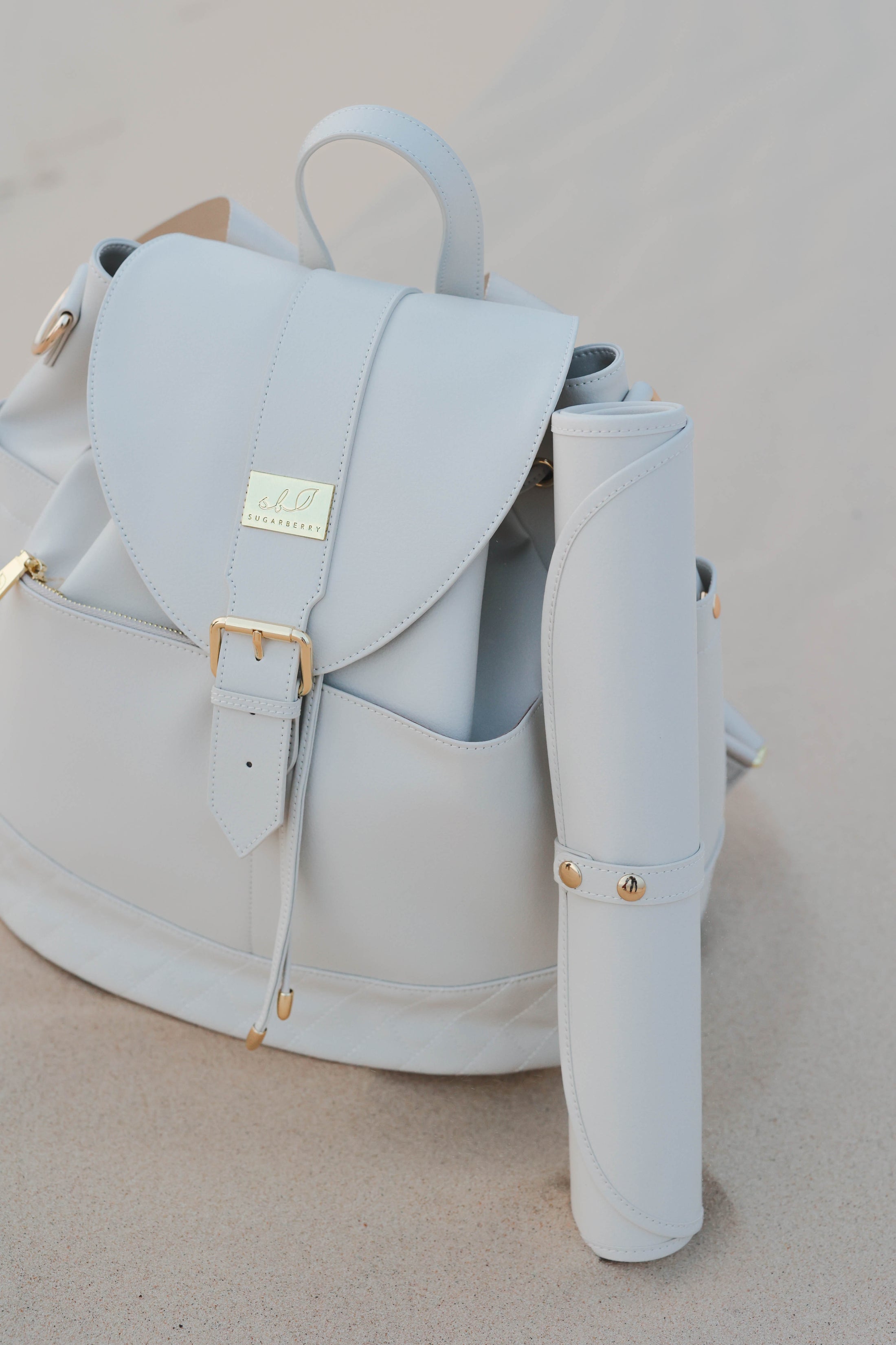 Diaper Bags: Luxury, Stylish, cute vegan leather bags for moms